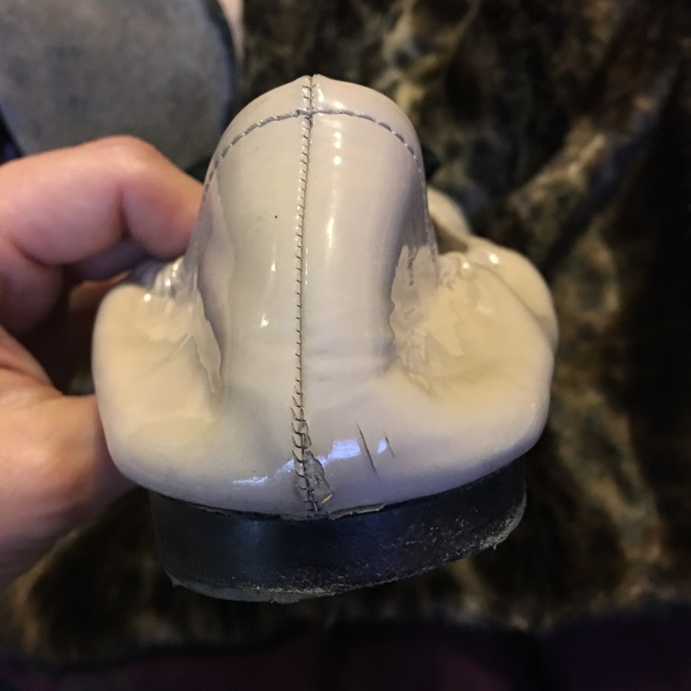 Miu Miu nude and black patent leather flats!  SEXY - Picture 6 of 8